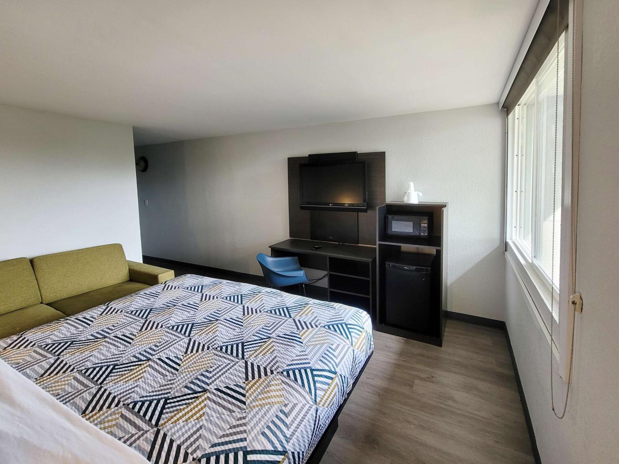 6 Jackson, Tn 2*